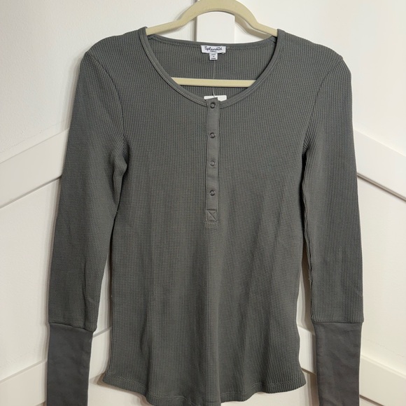 Splendid Tops - Splendid Gray Waffle Knit Long Sleeve Top